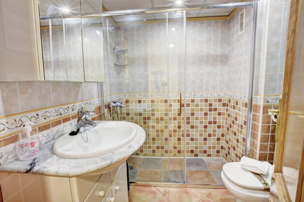 Appartement en première ligne de plage à Benalmádena — Sanitaires