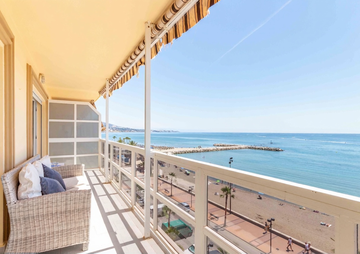 Duplex en première ligne de plage à Fuengirola