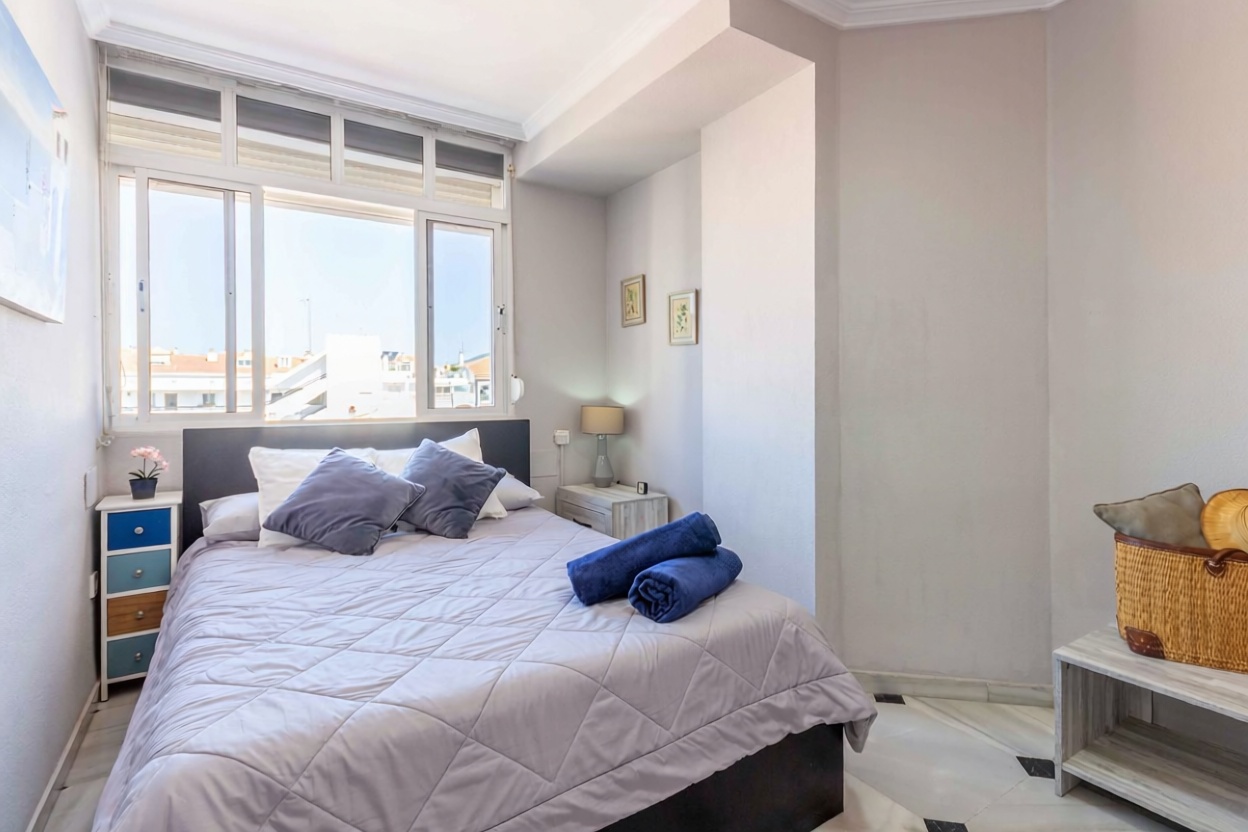 Duplex en première ligne de plage à Fuengirola — Chambre