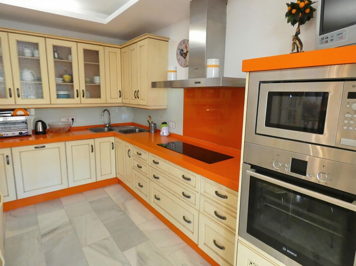 Duplex en première ligne de plage à Fuengirola — Cuisine