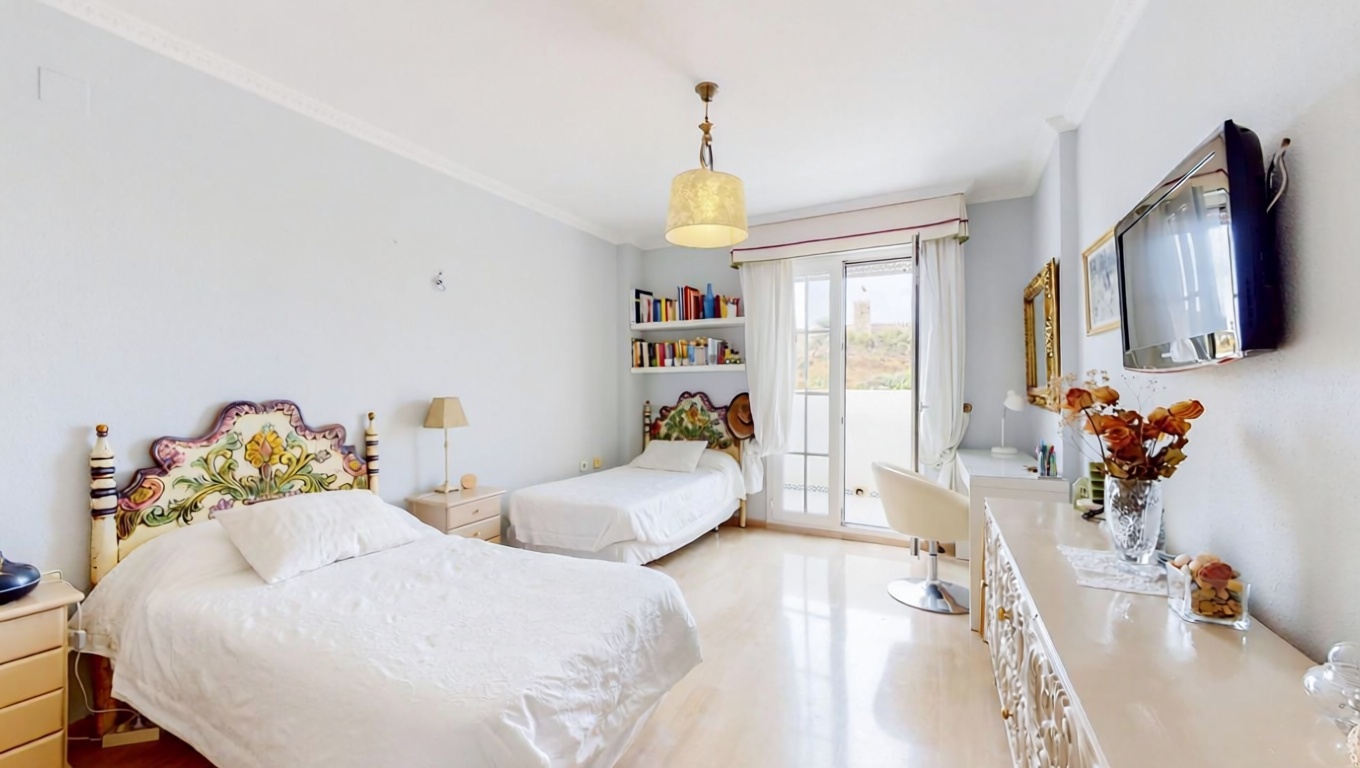 Duplex en première ligne de plage à Fuengirola — Chambre