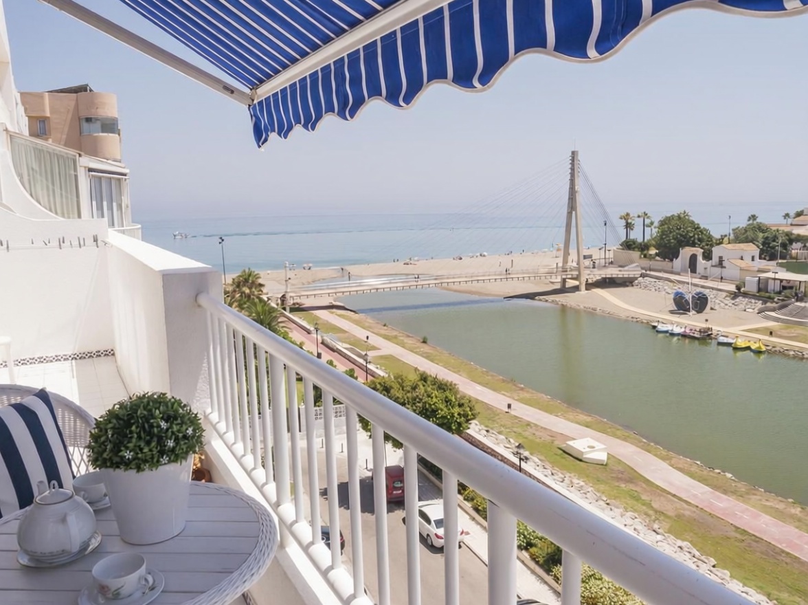 Duplex en première ligne de plage à Fuengirola