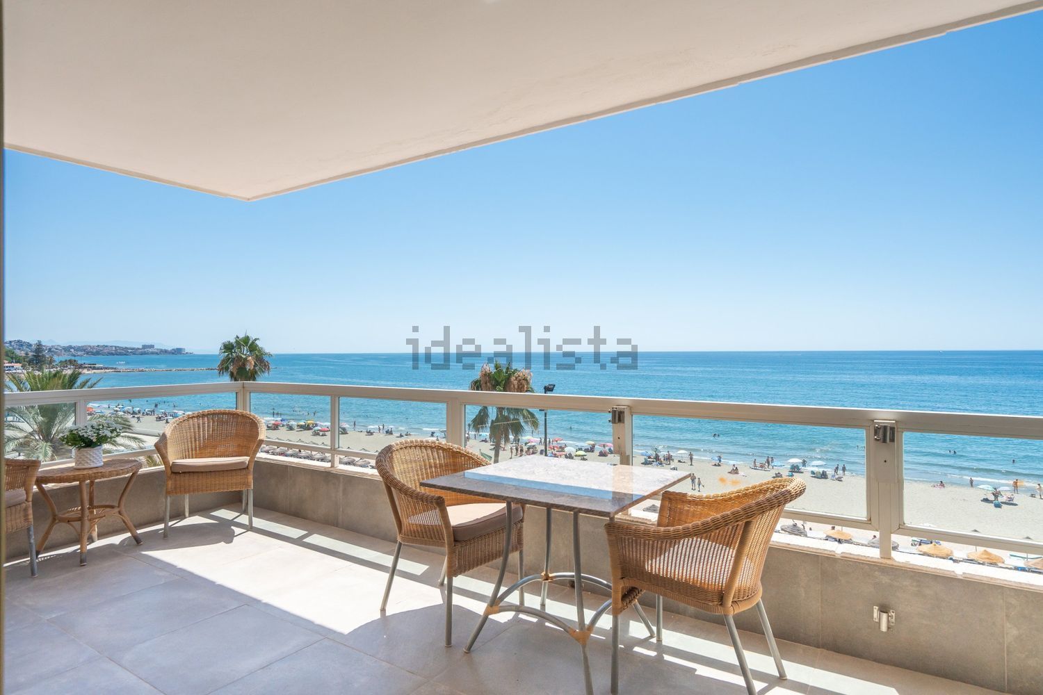 Wohnung zum Verkauf in direkter Strandlage in Fuengirola
