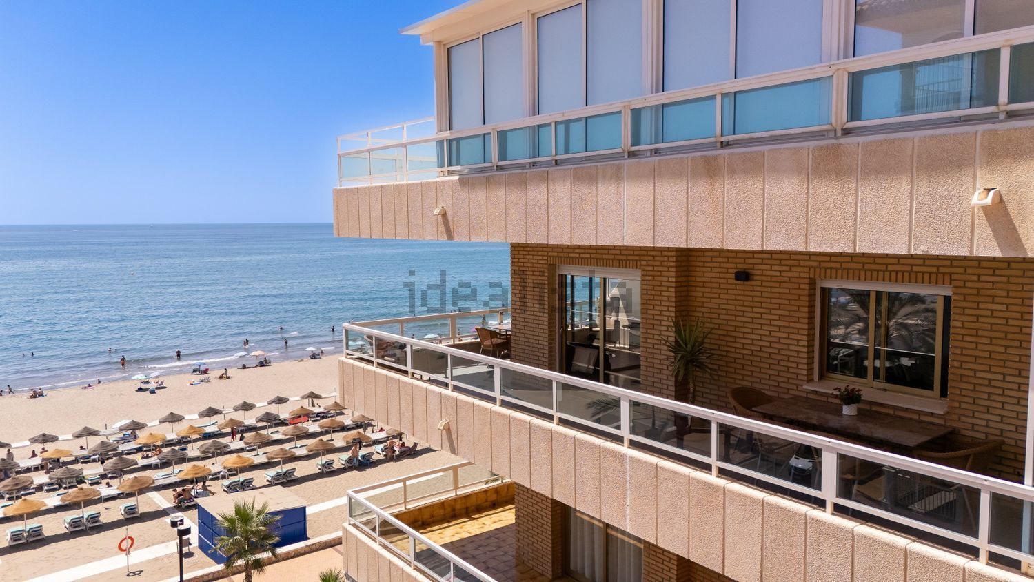 Appartement à vendre pieds dans l'eau à Fuengirola