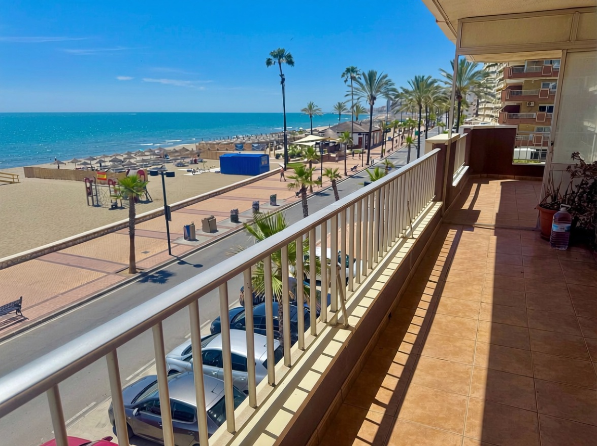 Appartement en première ligne de plage à Fuengirola
