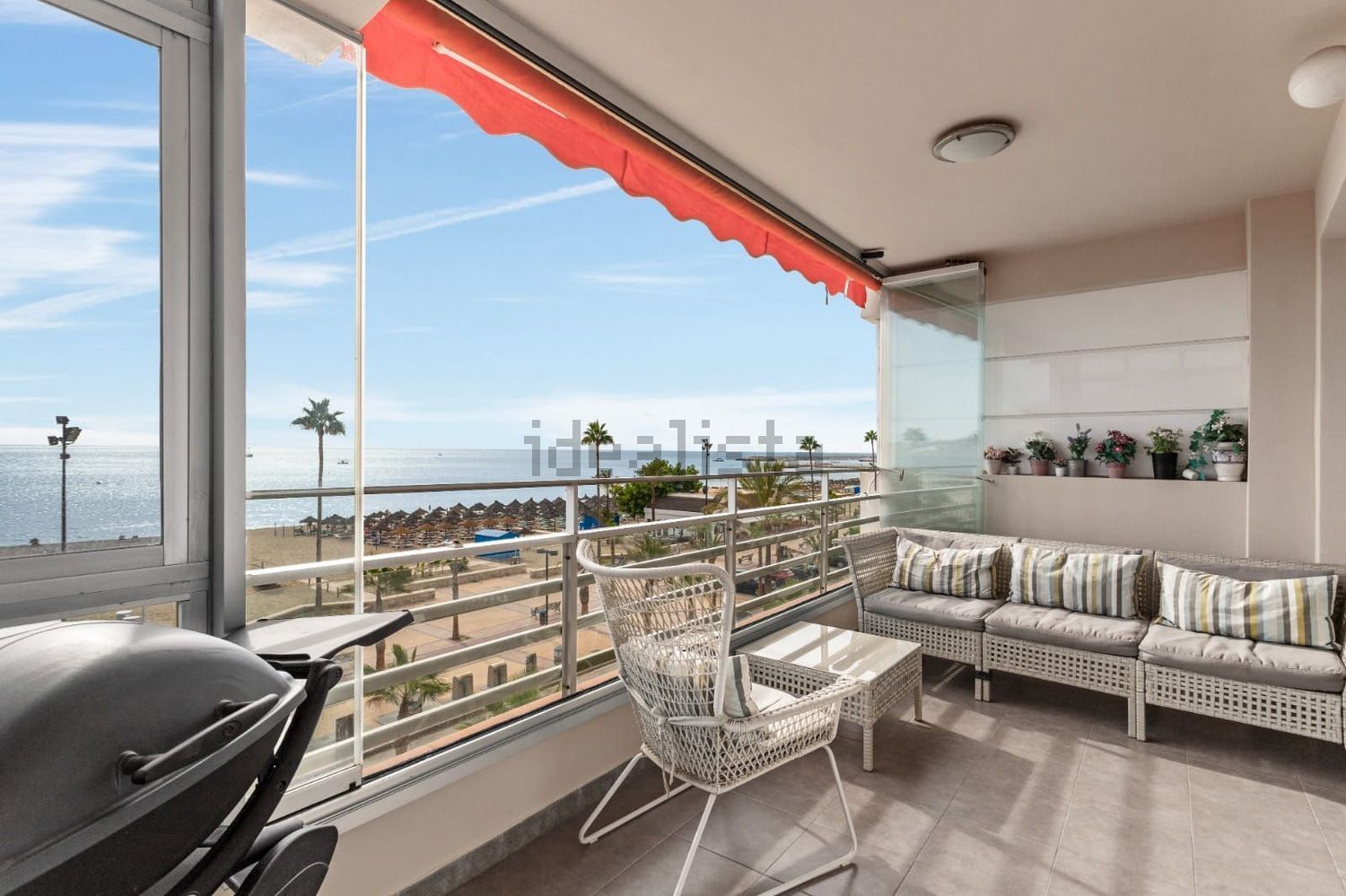 Appartement à vendre pieds dans l'eau à Fuengirola