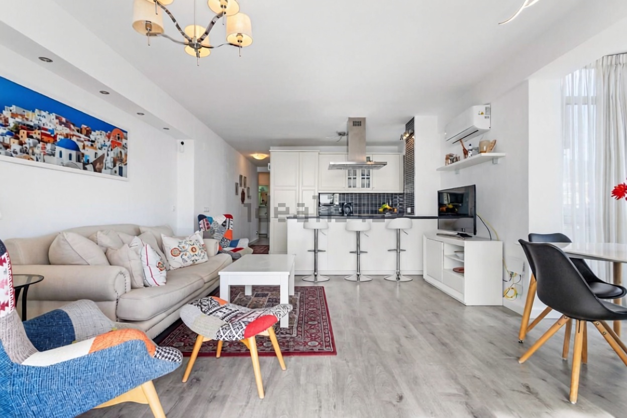 Appartement en première ligne de plage à Fuengirola — Séjour