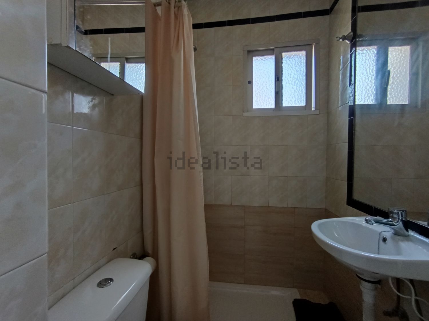 Wohnung zum Verkauf in direkter Strandlage in Fuengirola
