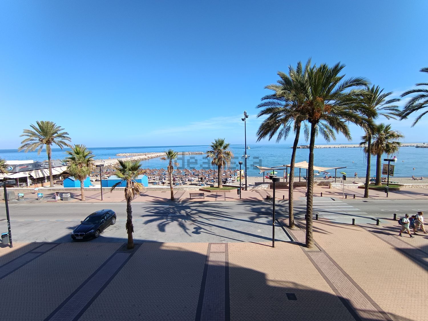 Wohnung zum Verkauf in direkter Strandlage in Fuengirola