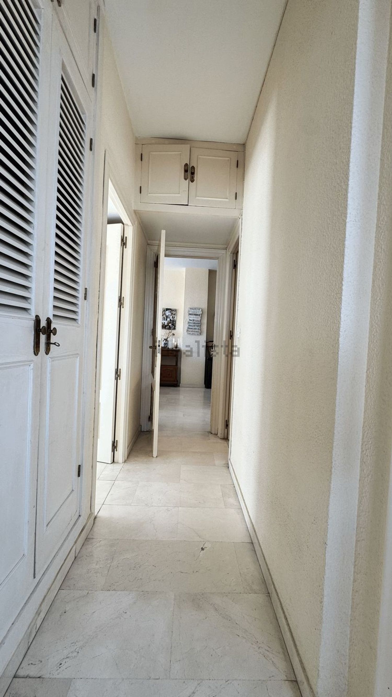 Wohnung zum Verkauf in direkter Strandlage in Fuengirola