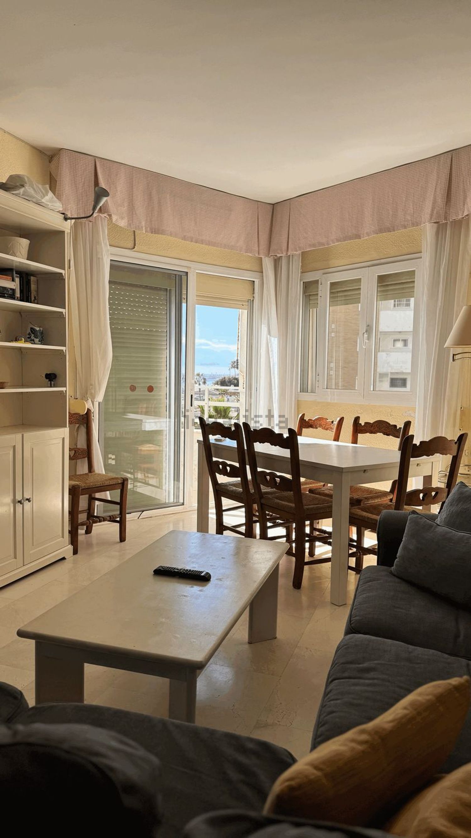 Wohnung zum Verkauf in direkter Strandlage in Fuengirola
