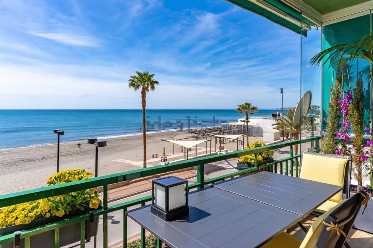 Appartement en première ligne de plage à Fuengirola