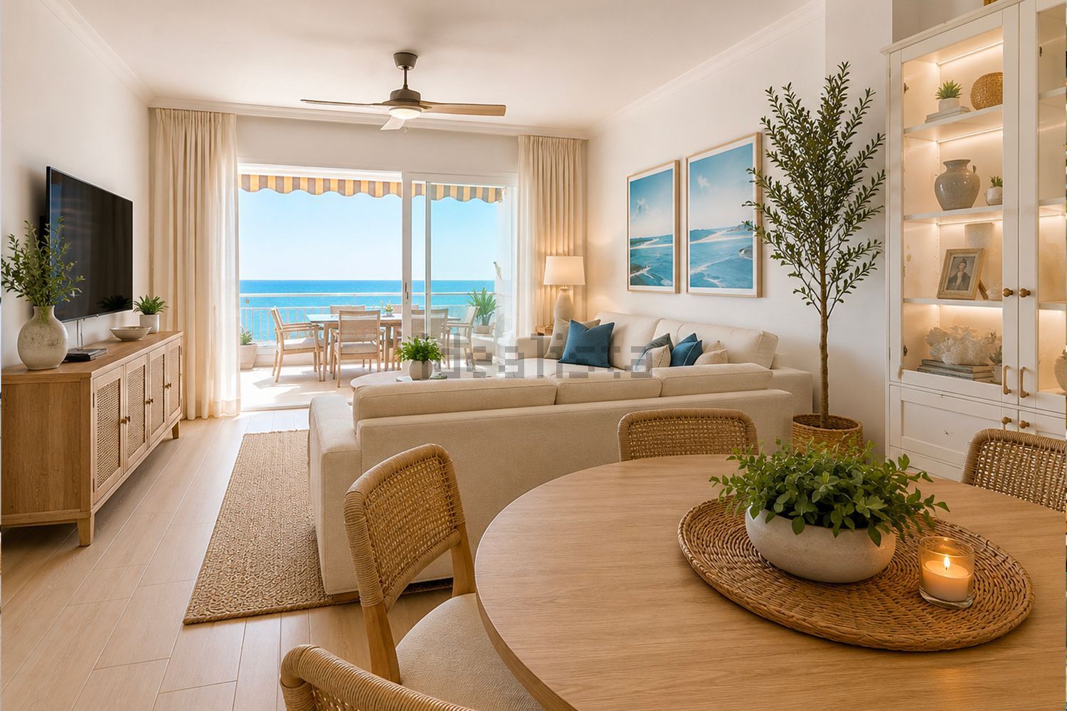 Flat for sale frontline beach in Fuengirola