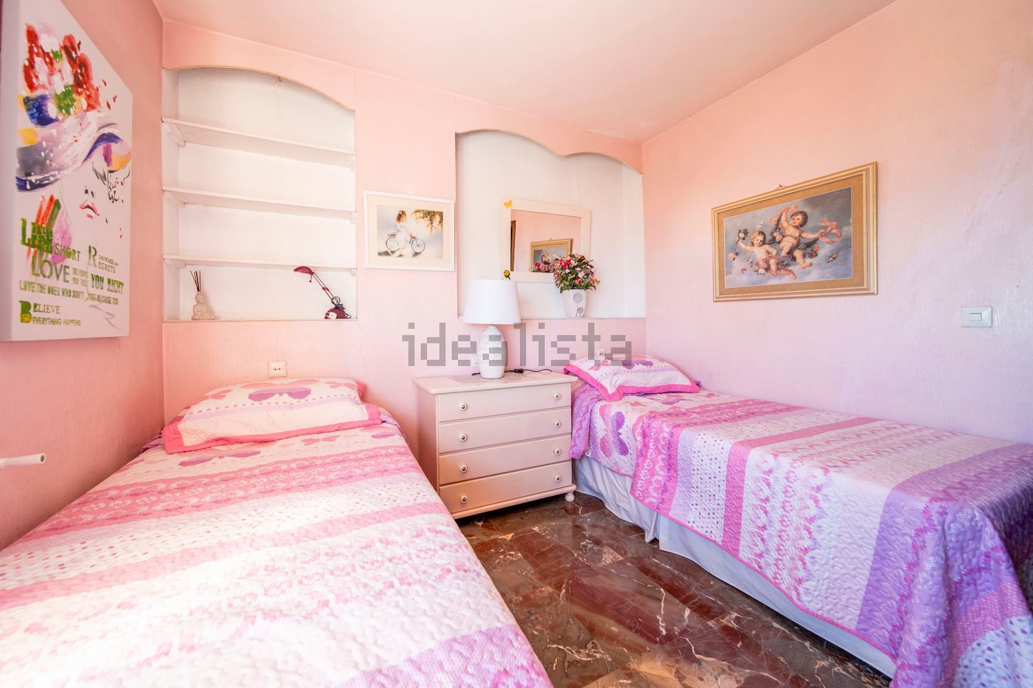 Wohnung zum Verkauf in direkter Strandlage in Fuengirola