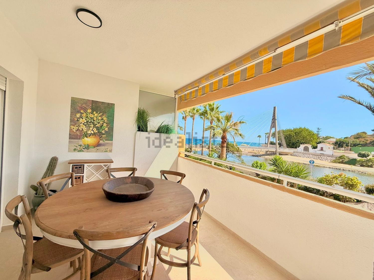 Wohnung zum Verkauf in direkter Strandlage in Fuengirola