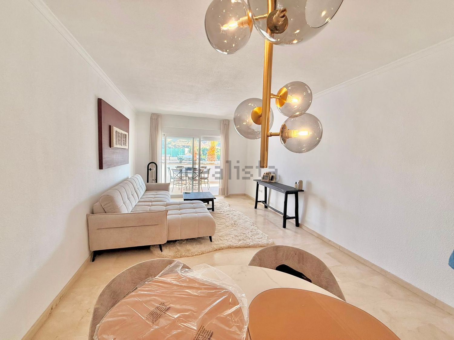Flat for sale frontline beach in Fuengirola