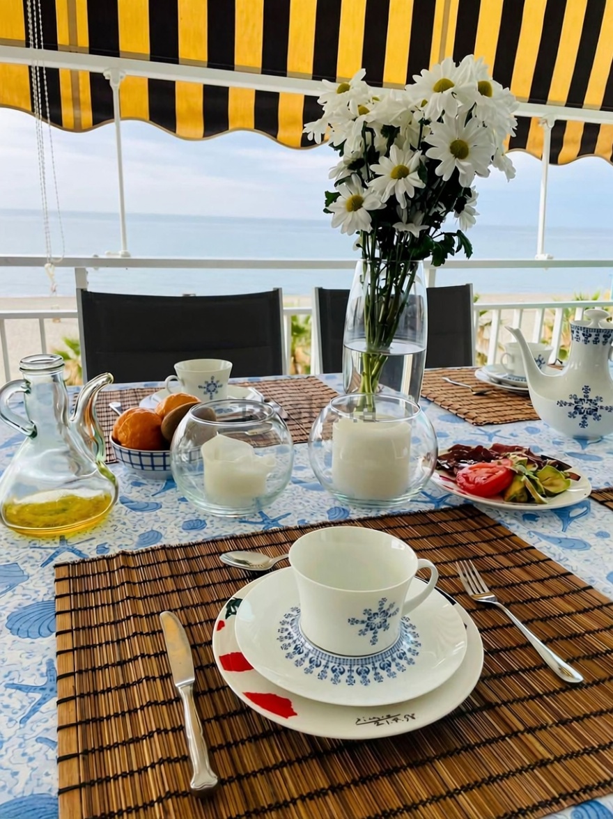 Appartement en première ligne de plage à Fuengirola — Terrasse mer