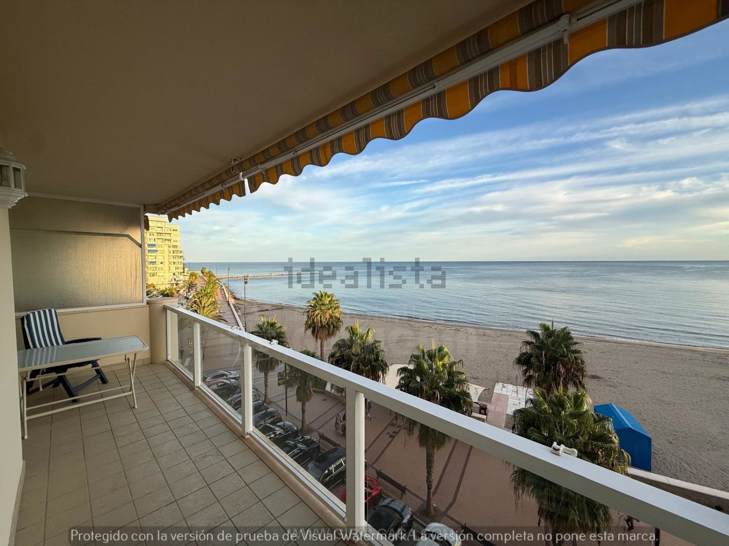 Wohnung zum Verkauf in direkter Strandlage in Fuengirola