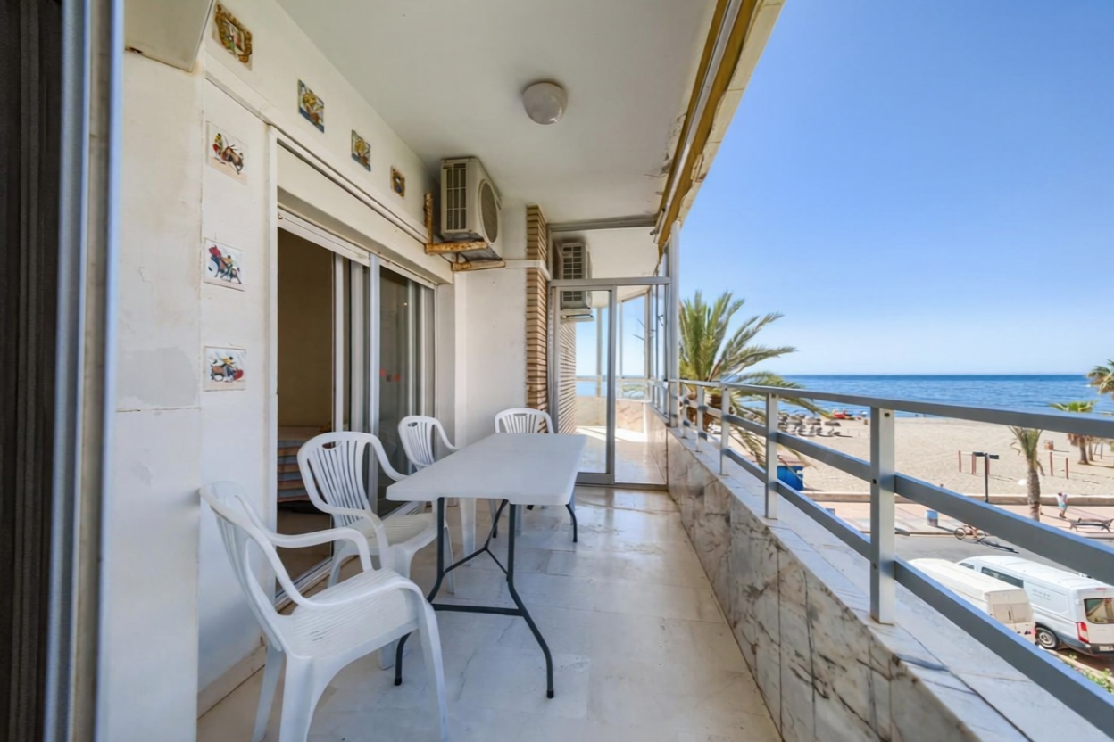 Appartement en première ligne de plage à Fuengirola