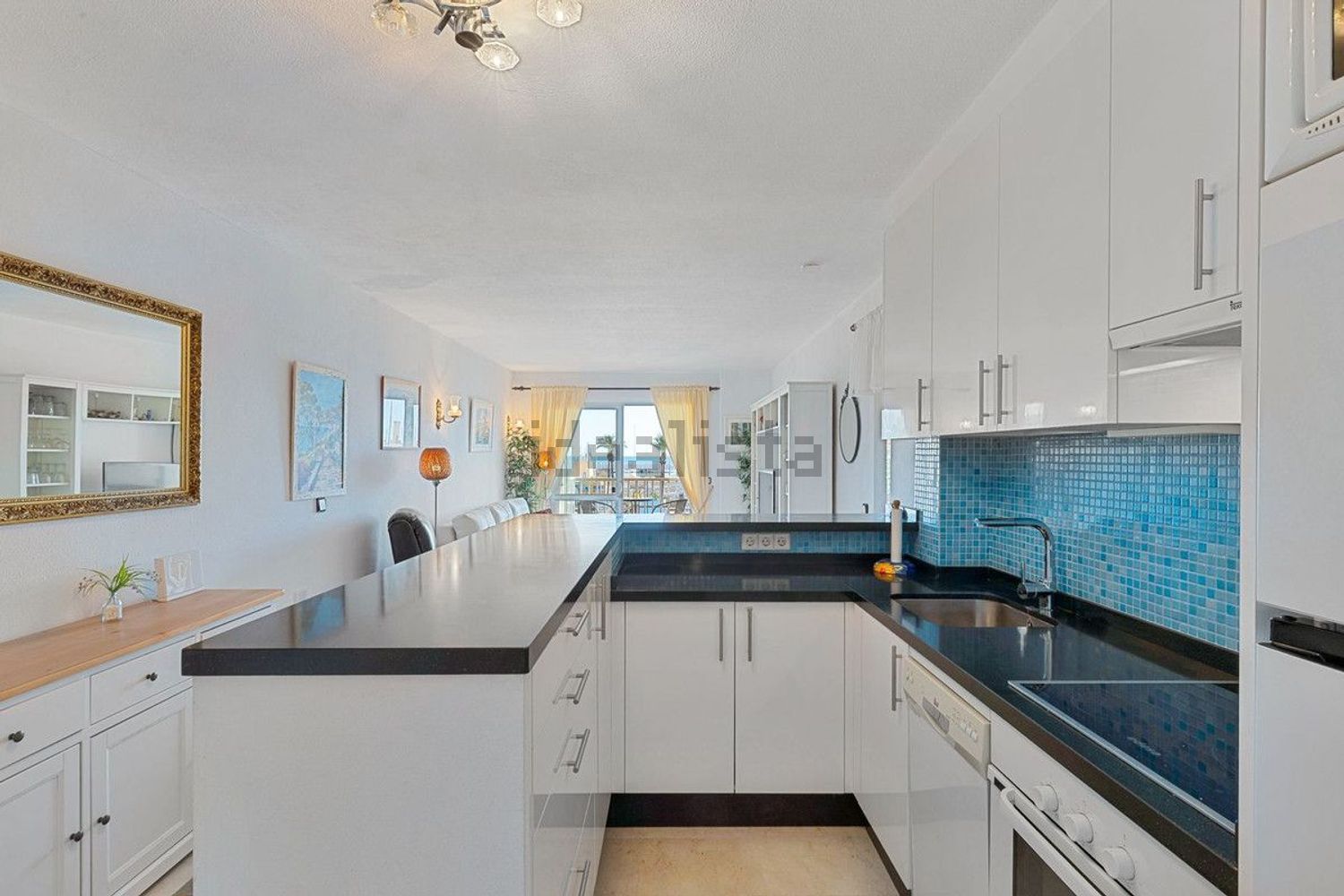 Flat for sale frontline beach in Fuengirola