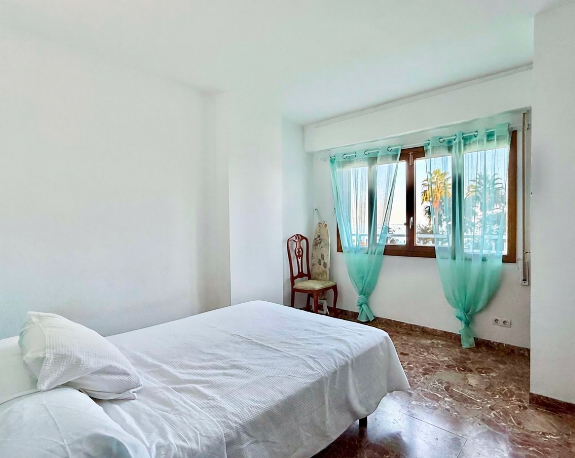 Appartement en première ligne de plage à Fuengirola — Chambre