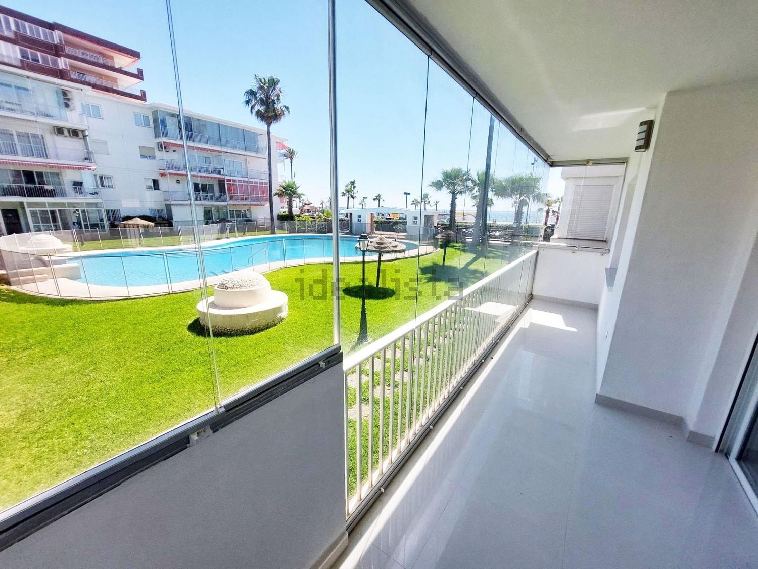Appartement à vendre pieds dans l'eau à Fuengirola