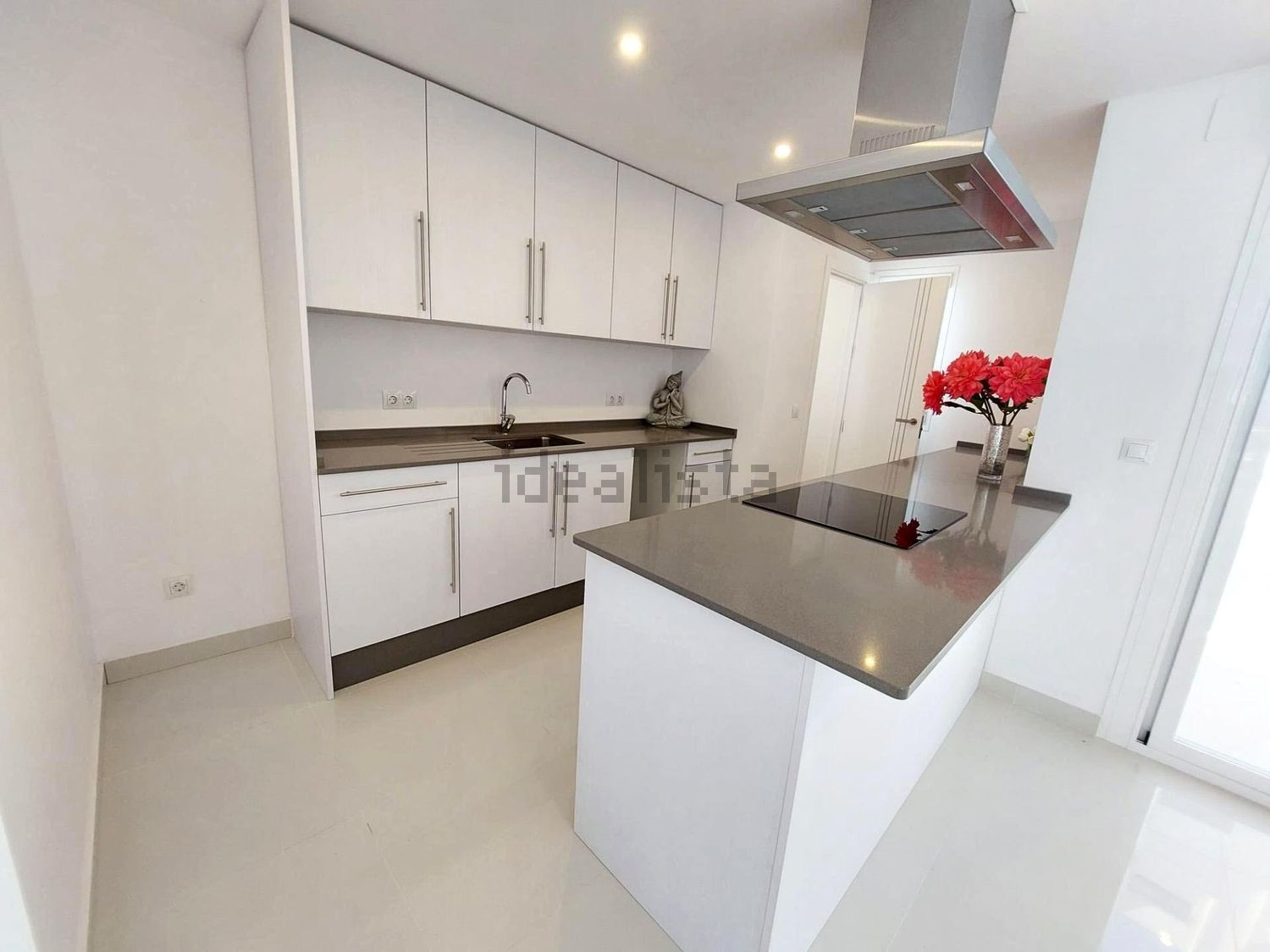 Apartamento à venda pé na areia em Fuengirola