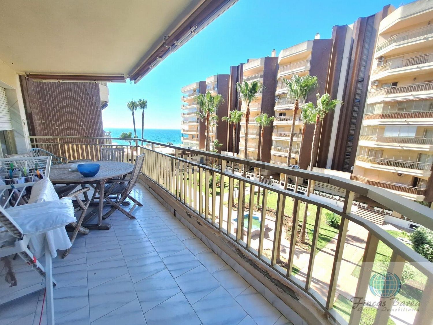 Appartement à vendre pieds dans l'eau à Fuengirola