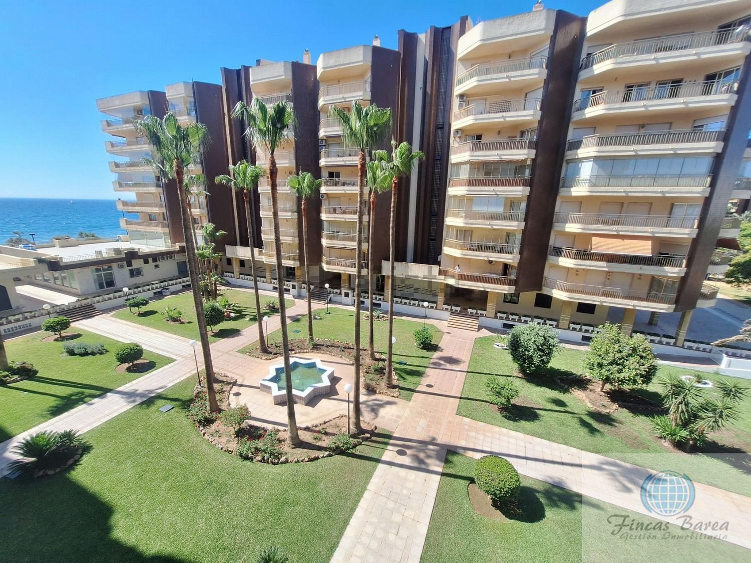 Apartamento à venda pé na areia em Fuengirola