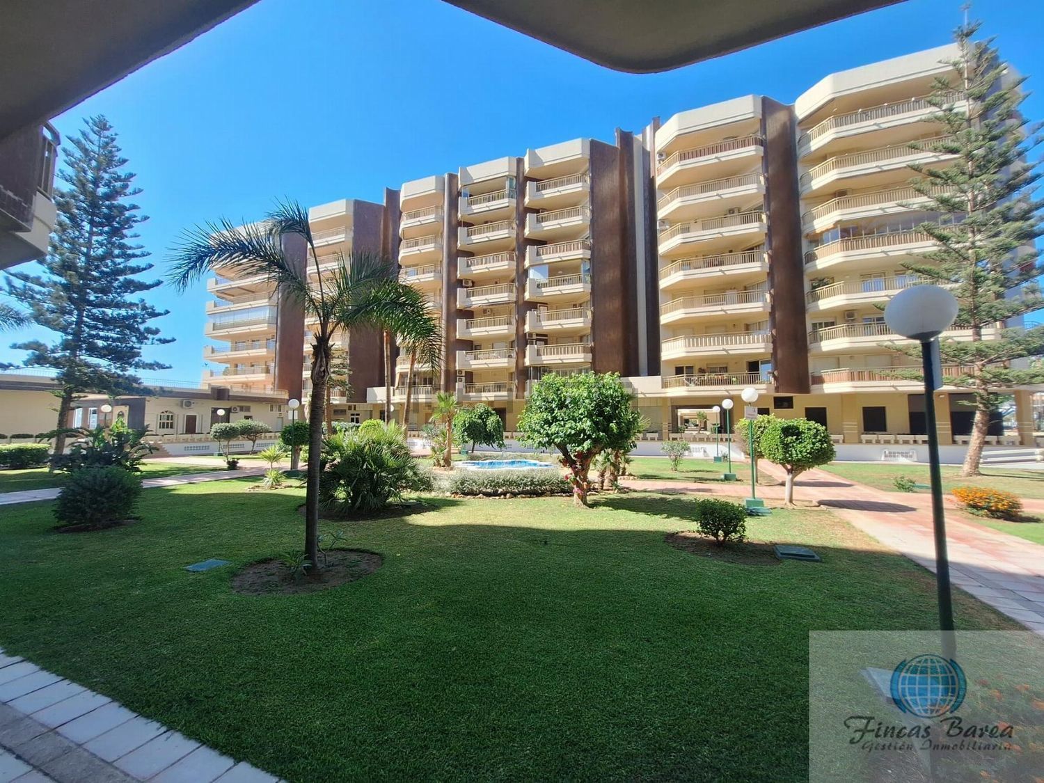 Apartamento à venda pé na areia em Fuengirola