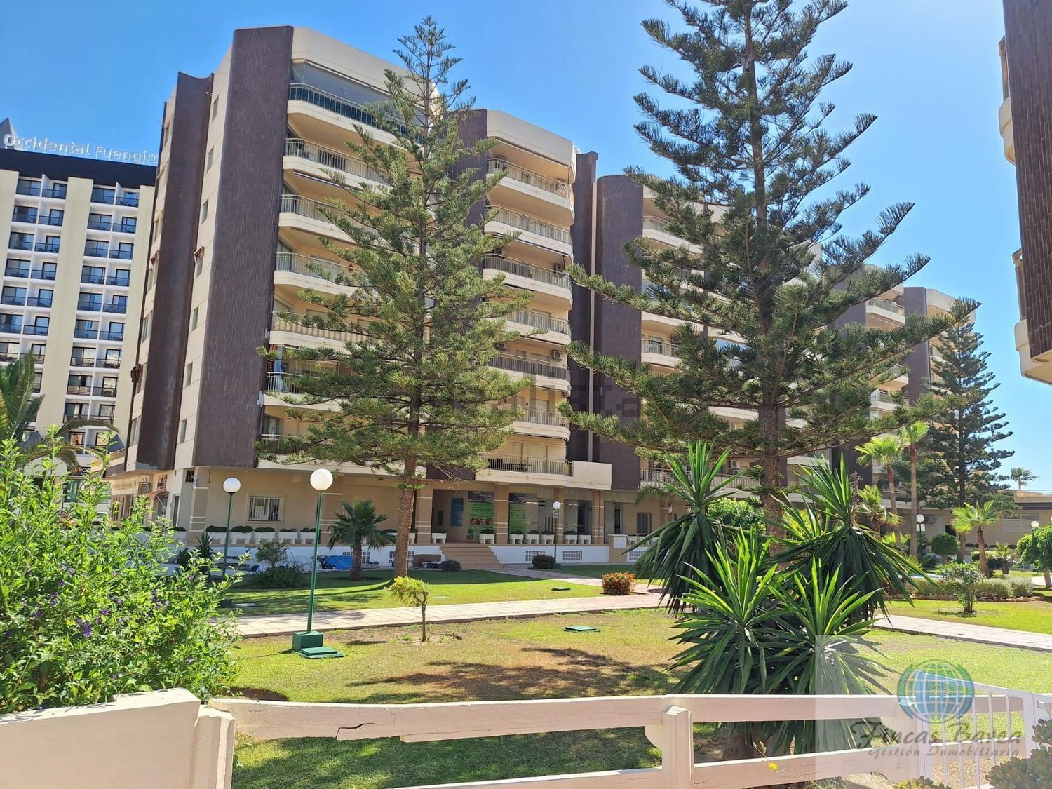 Apartamento à venda pé na areia em Fuengirola
