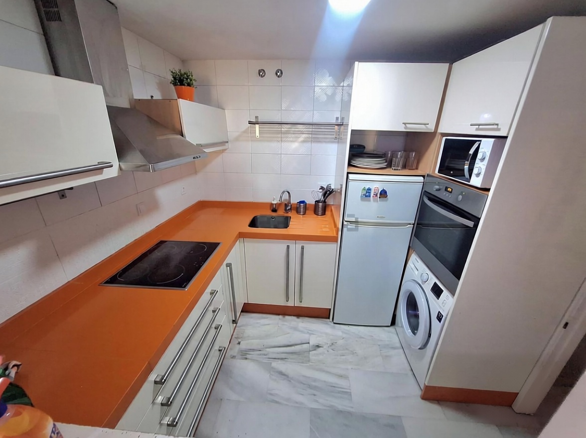 Appartement en première ligne de plage à Fuengirola — Cuisine