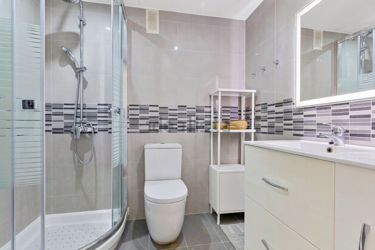 Apartamento em primeira linha de praia em Fuengirola — Casa banho