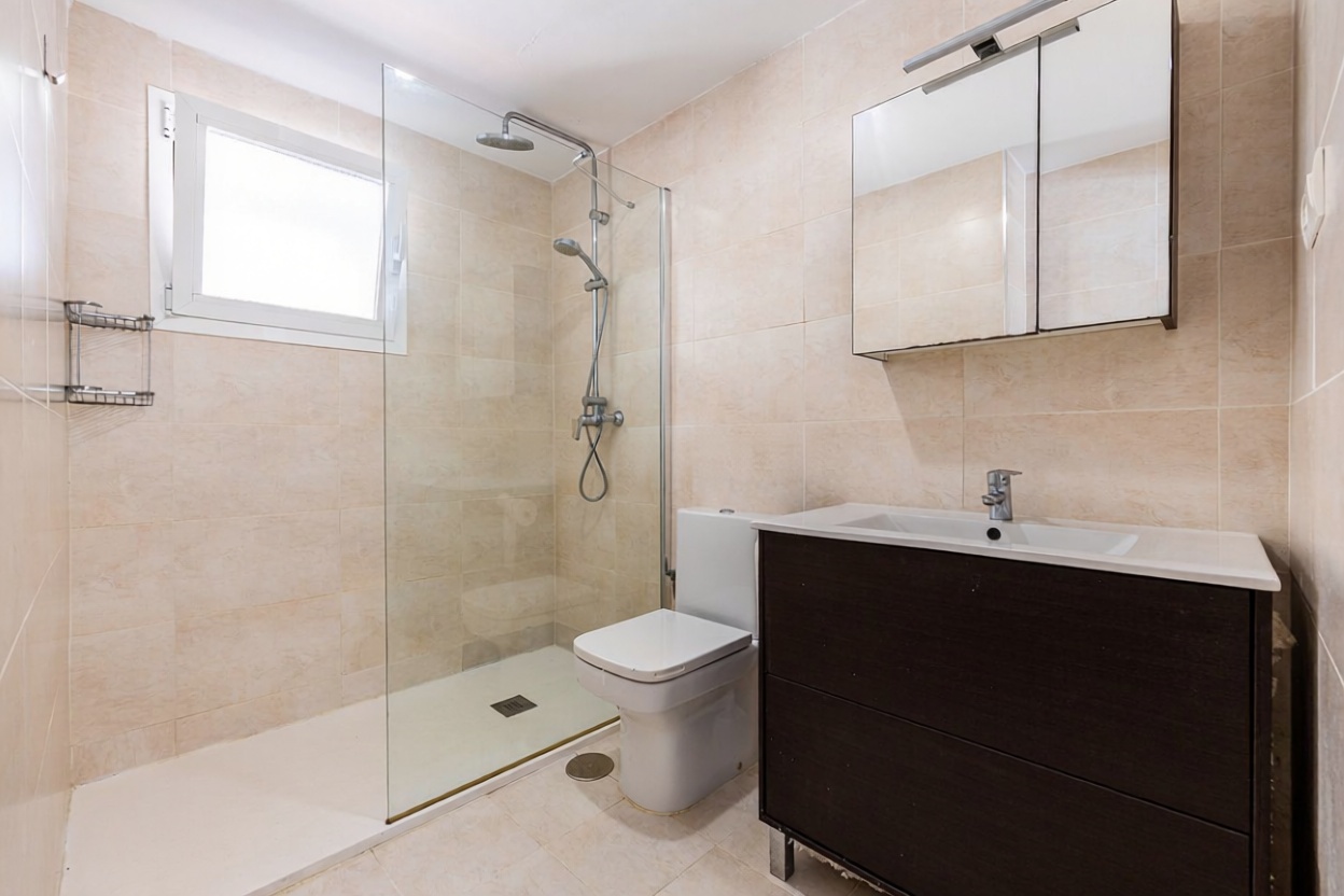 Apartamento em primeira linha de praia em Fuengirola — Casa banho