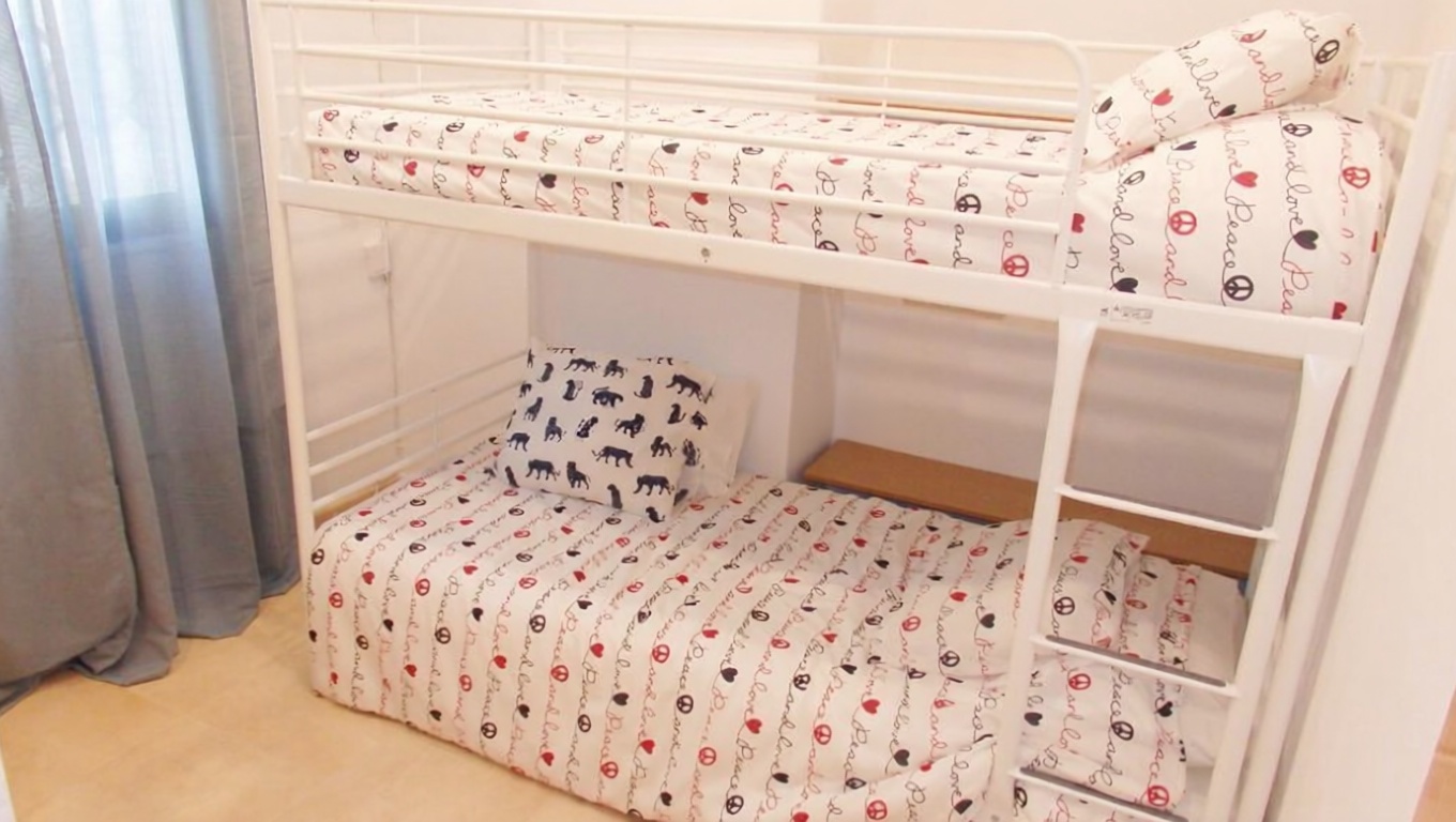 Apartamento em primeira linha de praia em Fuengirola — Quarto
