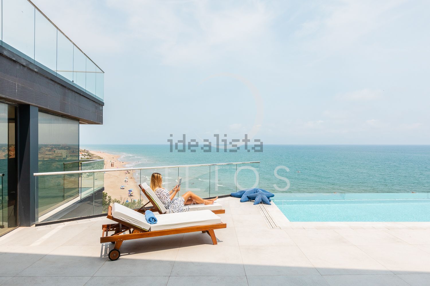 Chalet en venta con acceso directo a la playa en Cullera