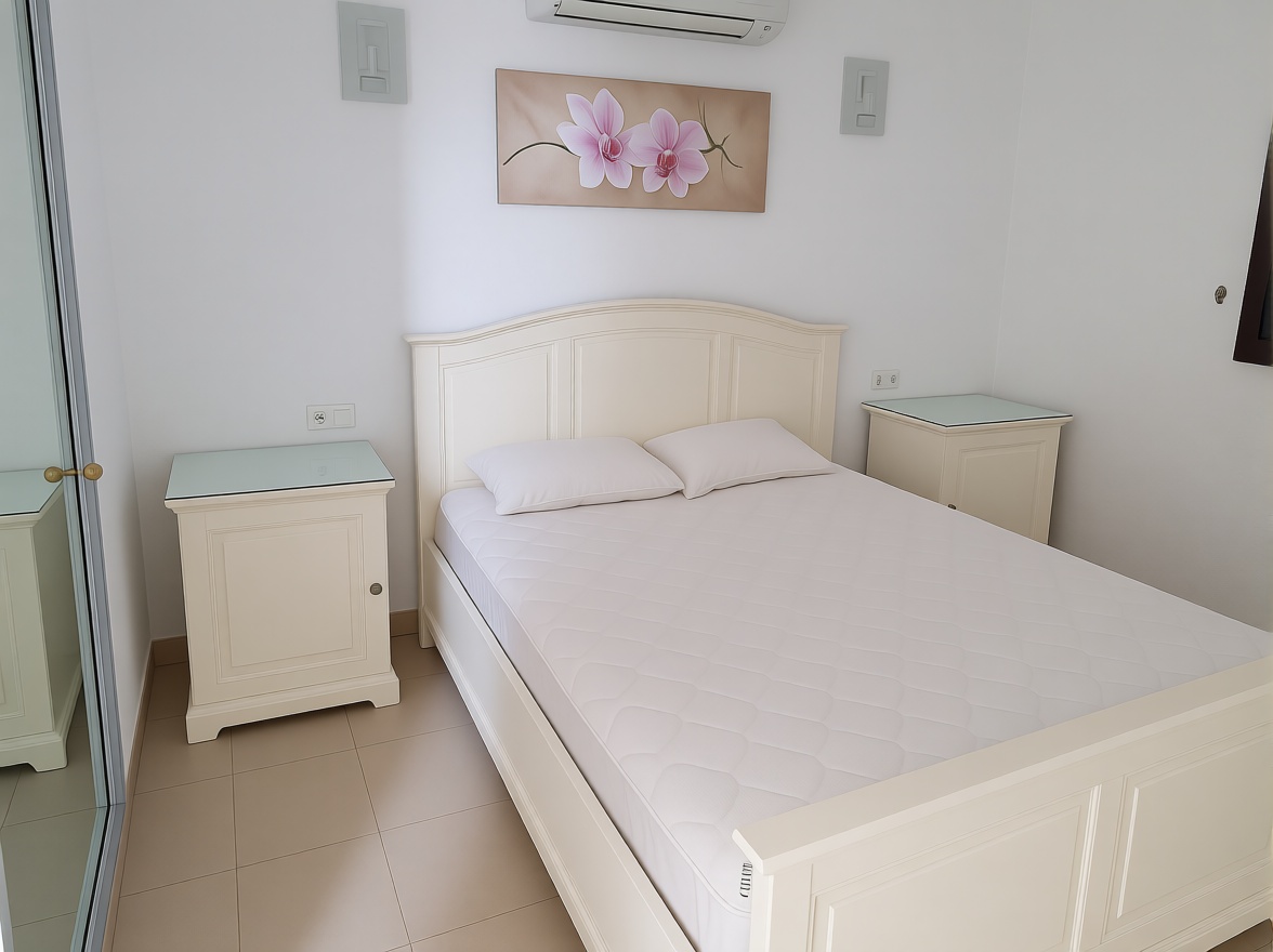 Apartamento em primeira linha de praia em Fuengirola — Quarto