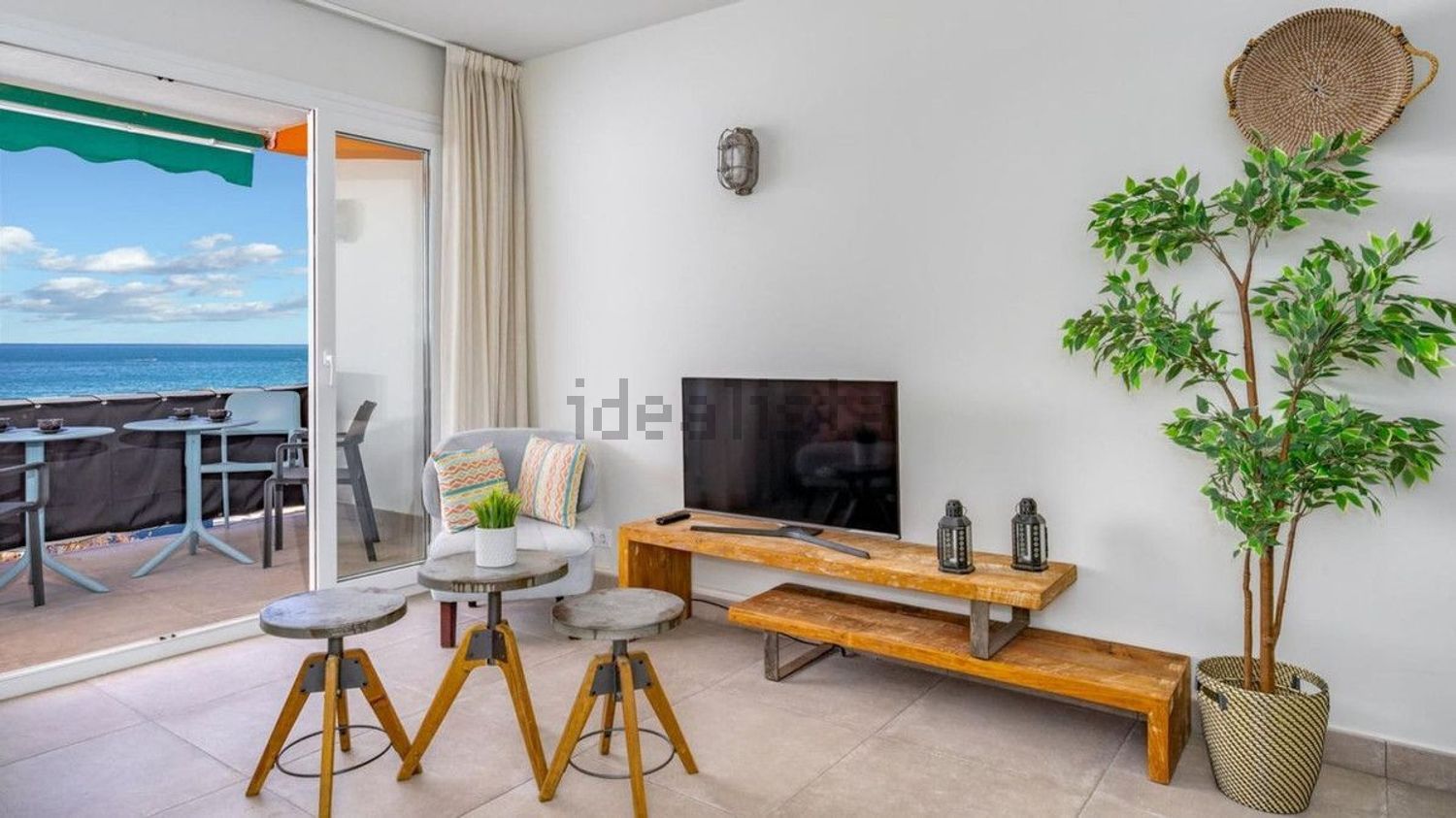 Apartamento à venda pé na areia em Fuengirola