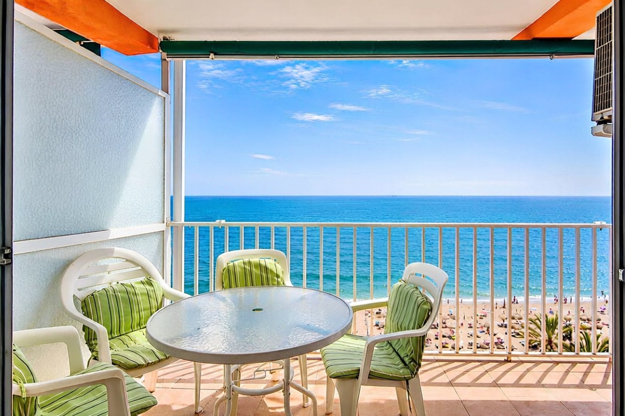 Apartamento em primeira linha de praia em Fuengirola