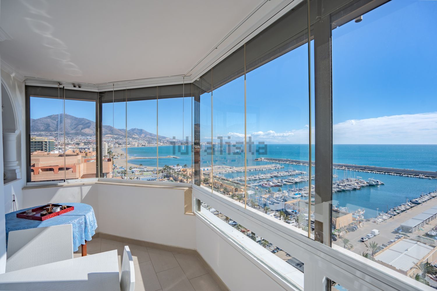 Appartement à vendre pieds dans l'eau à Fuengirola