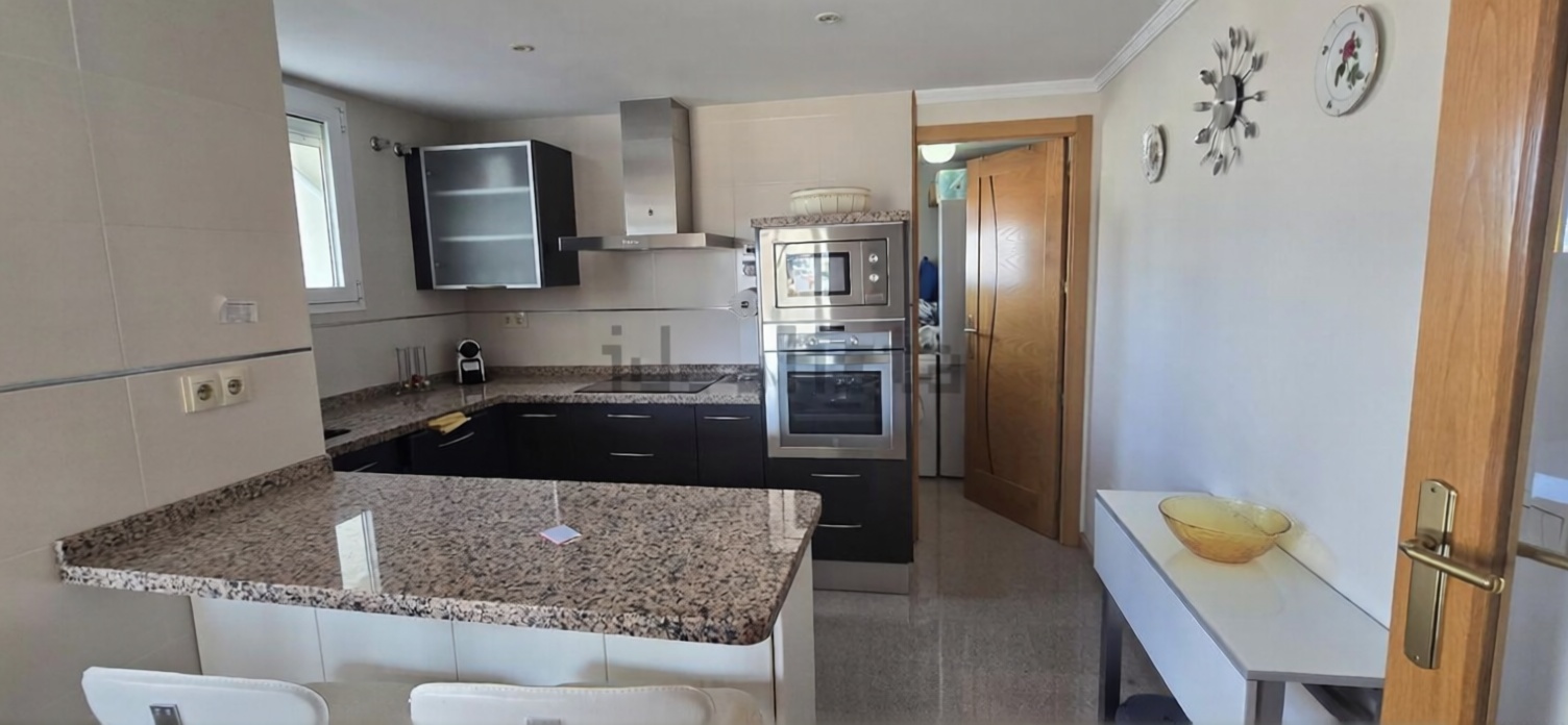 Ático em primeira linha de mar em Fuengirola — Sala