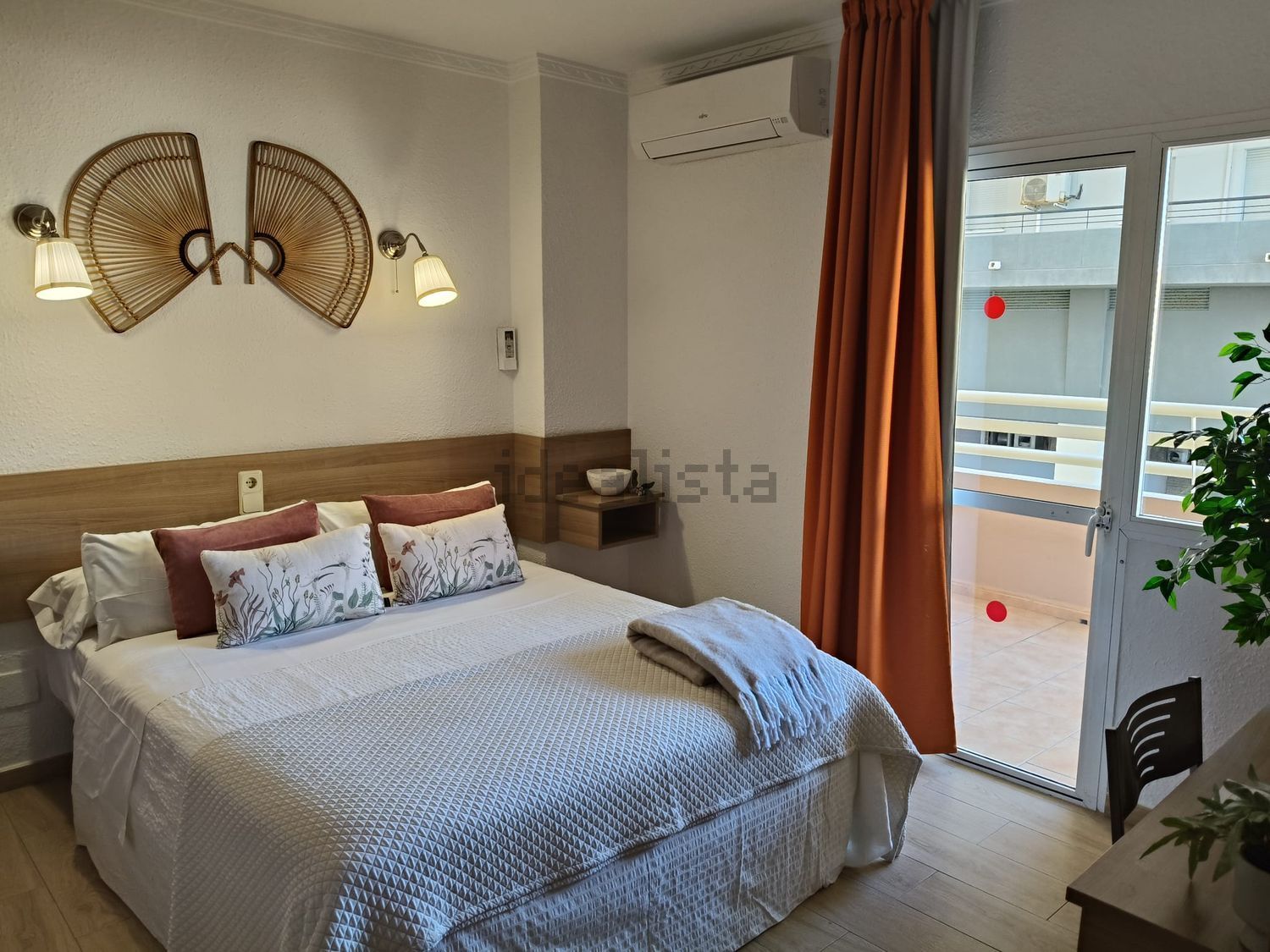 Квартира на продажу на первой линии пляжа в Fuengirola
