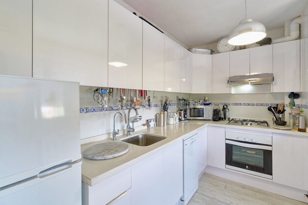 Apartamento em primeira linha de praia em Fuengirola — Cozinha