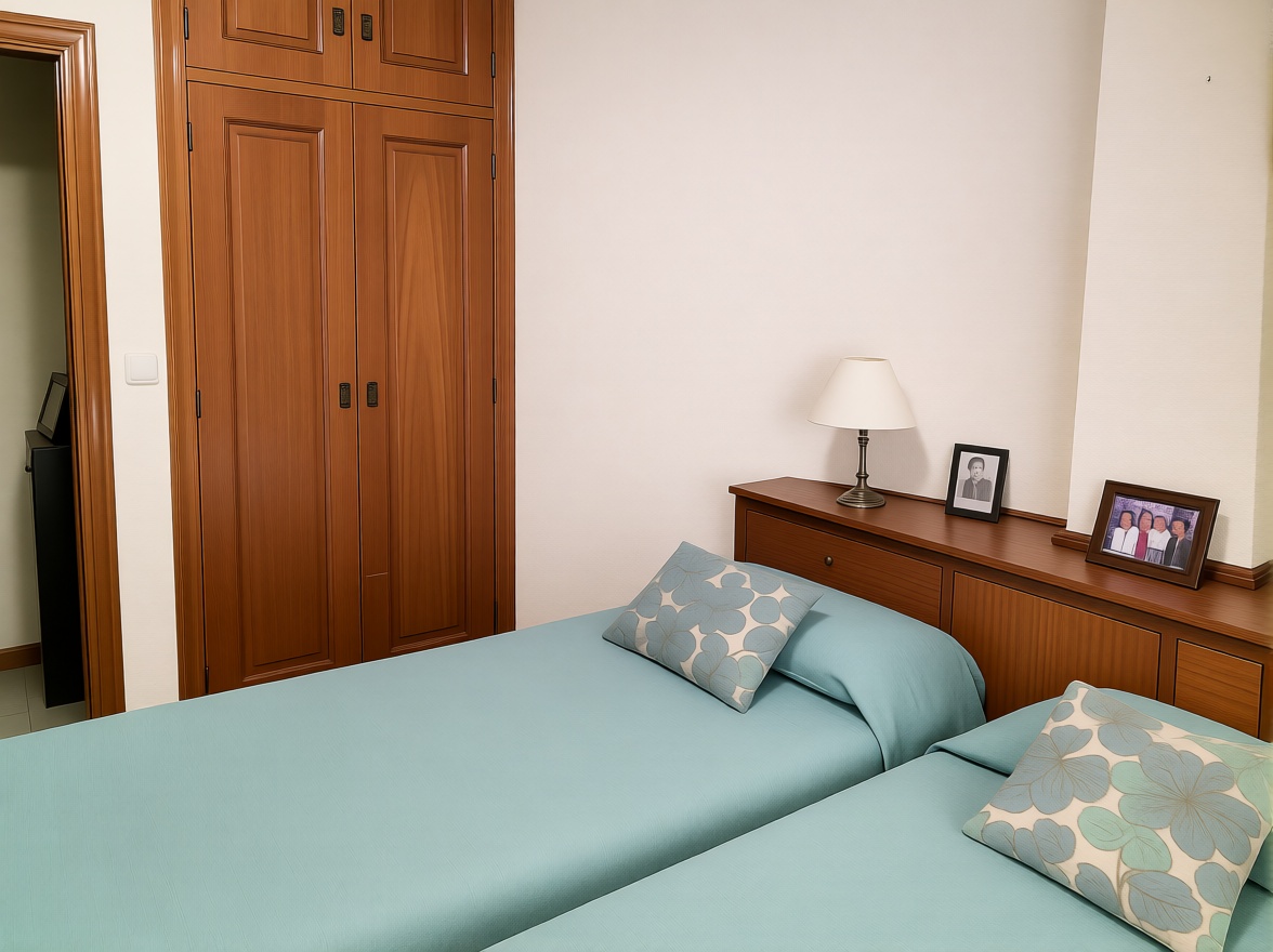 Appartement en première ligne de plage à Fuengirola — Séjour