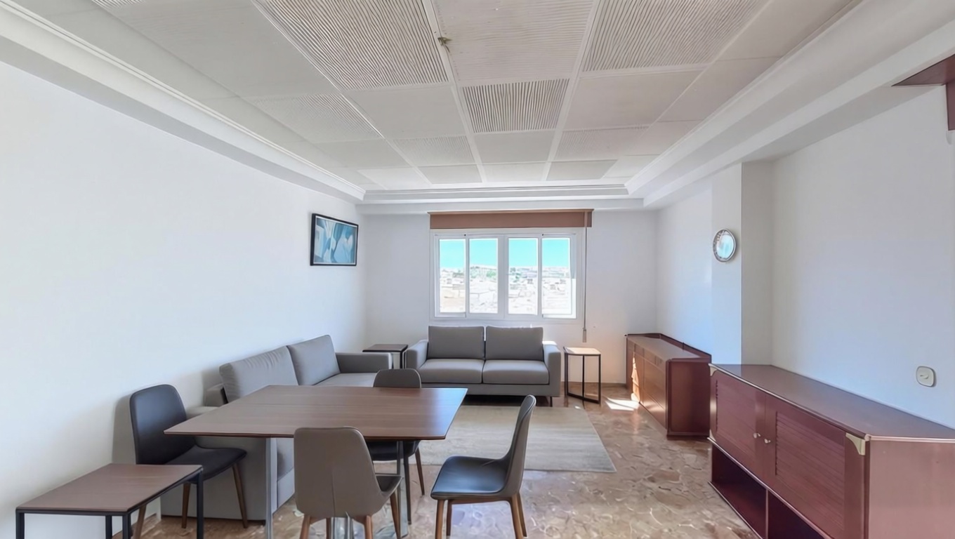 Appartement en première ligne de plage à Fuengirola — Séjour