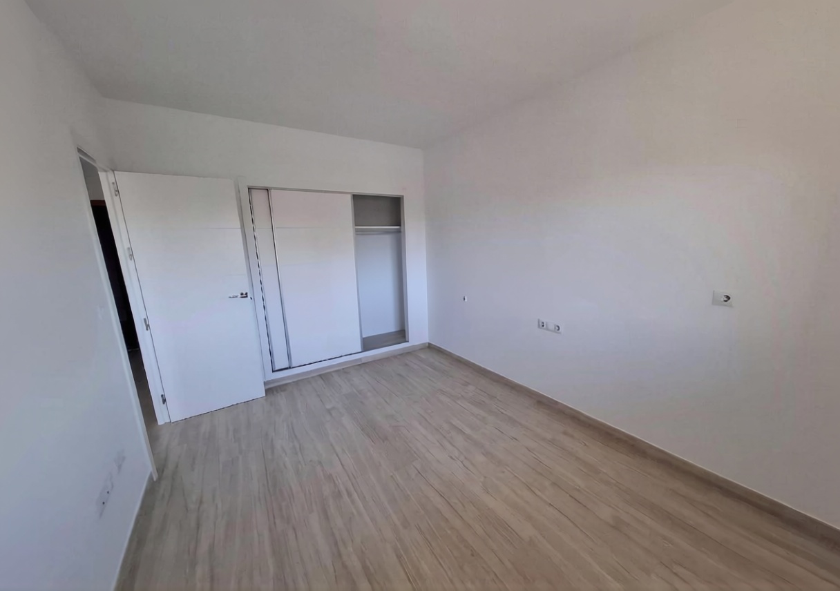 Appartement en première ligne de plage à Fuengirola — Chambre