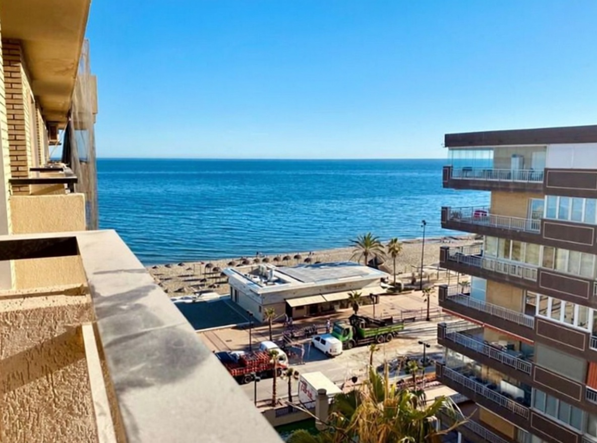 Appartement en première ligne de plage à Fuengirola