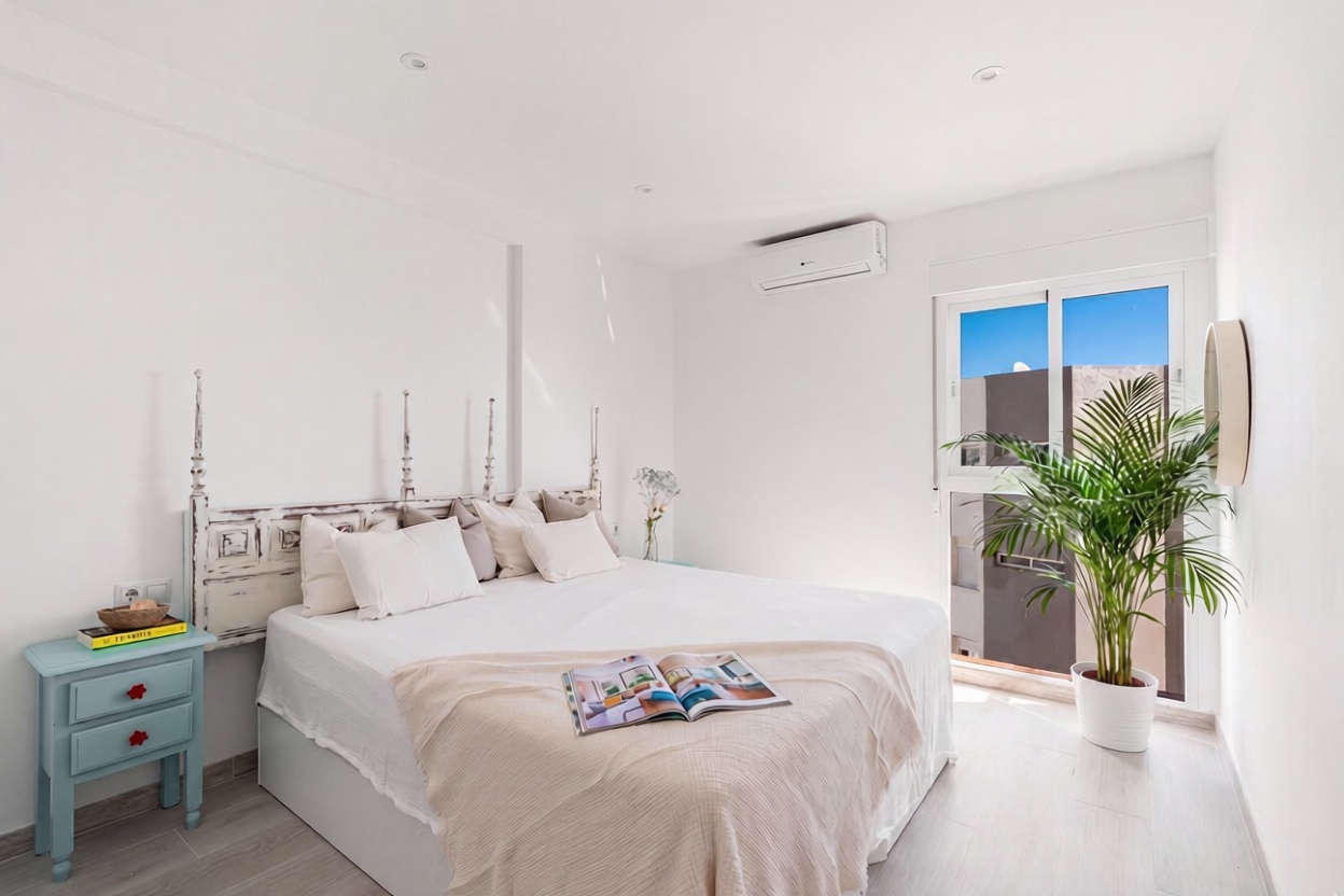 Appartement en première ligne de plage à Fuengirola — Chambre