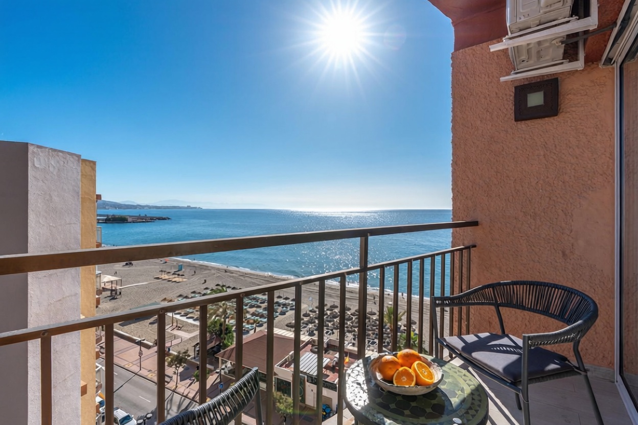 Appartement en première ligne de plage à Fuengirola — Terrasse mer