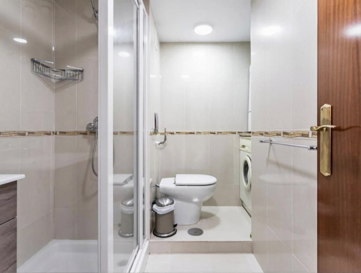 Studio en première ligne de plage à Fuengirola — Sanitaires